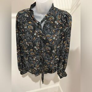 Evereve Tie Neck Blouse